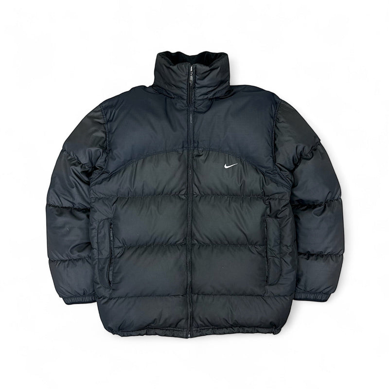 Nike Vintage Y2K Puffer Daunenjacke Schwarz - vintageconcierge