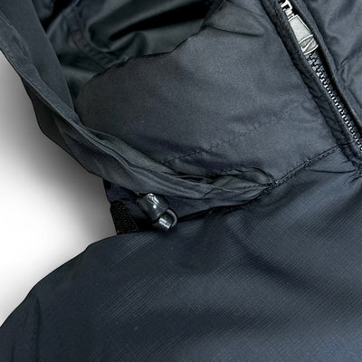 Nike Vintage Y2K Puffer Daunenjacke Schwarz - vintageconcierge