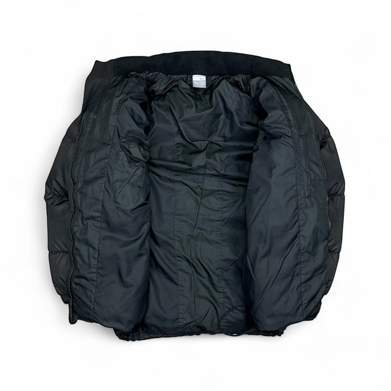 Nike Vintage Y2K Puffer Daunenjacke Schwarz - vintageconcierge