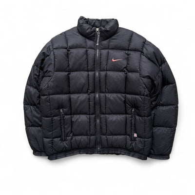 Nike Vintage Y2K Puffer Daunenjacke Schwarz Pink - vintageconcierge