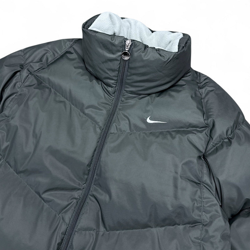 Nike Vintage Y2K Pufferjacke - vintageconcierge