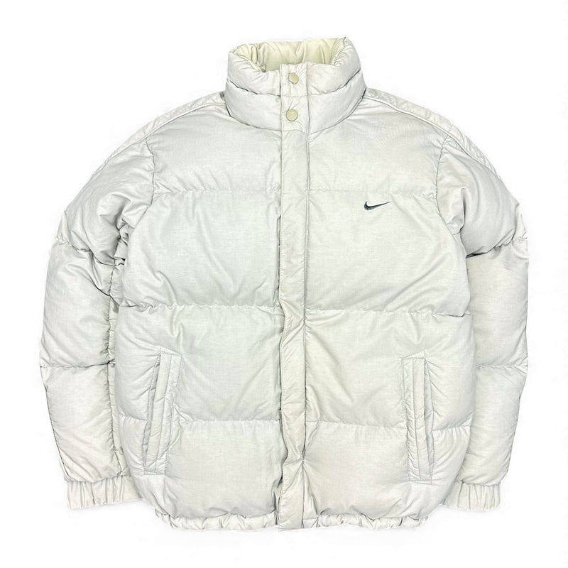 Nike Vintage Y2K Pufferjacke - vintageconcierge