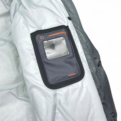 Nike Vintage Y2K Pufferjacke - vintageconcierge