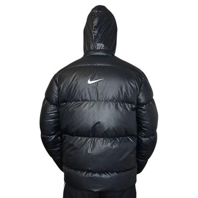 Nike Vintage Y2K Rare Down Pufferjacke Schwarz - vintageconcierge