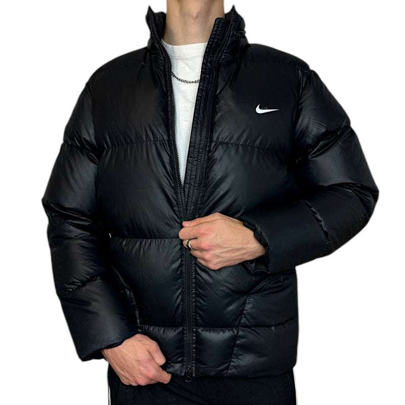 Nike Vintage Y2K Rare Down Pufferjacke Schwarz - vintageconcierge