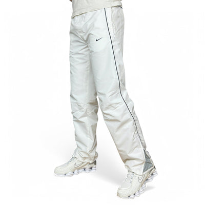 Nike Vintage Y2K Rare Shox Trackpants Weiß - vintageconcierge