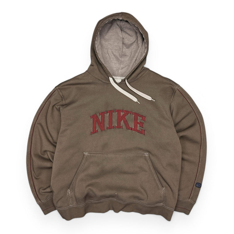 Nike Vintage Y2K Spellout Hoodie Braun - vintageconcierge