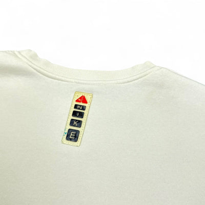 Nike Vintage Y2K Sweater - vintageconcierge