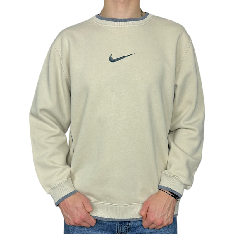 Nike Vintage Y2K Sweater Beige - vintageconcierge