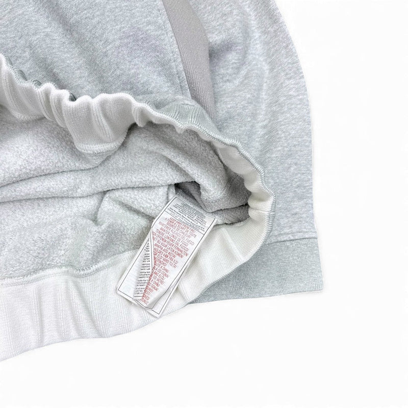 Nike Vintage Y2K Sweater Grau - vintageconcierge