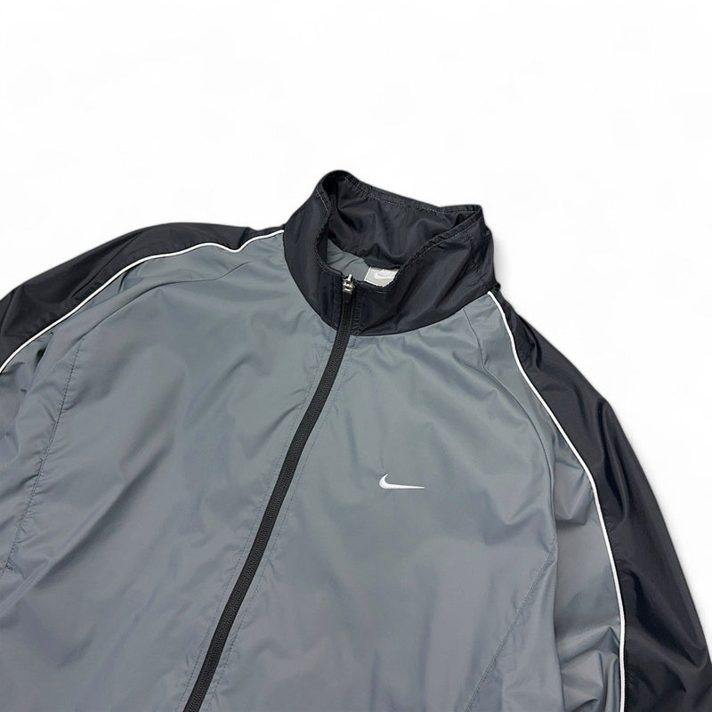 Nike Vintage Y2K Trackjacke Grau Schwarz - vintageconcierge