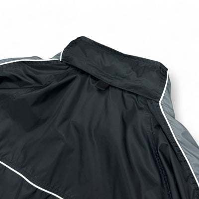 Nike Vintage Y2K Trackjacke Schwarz Grau - vintageconcierge