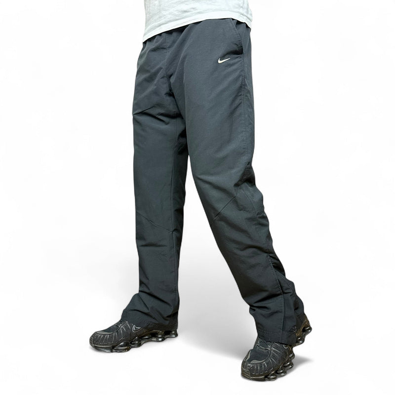 Nike Vintage Y2K Trackpants - vintageconcierge