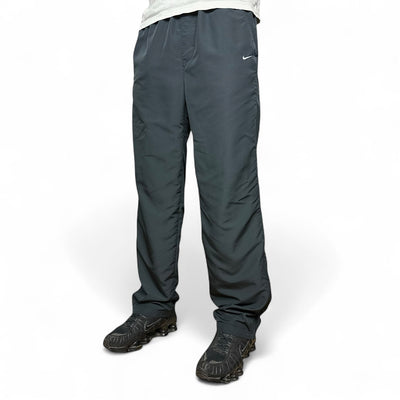 Nike Vintage Y2K Trackpants - vintageconcierge