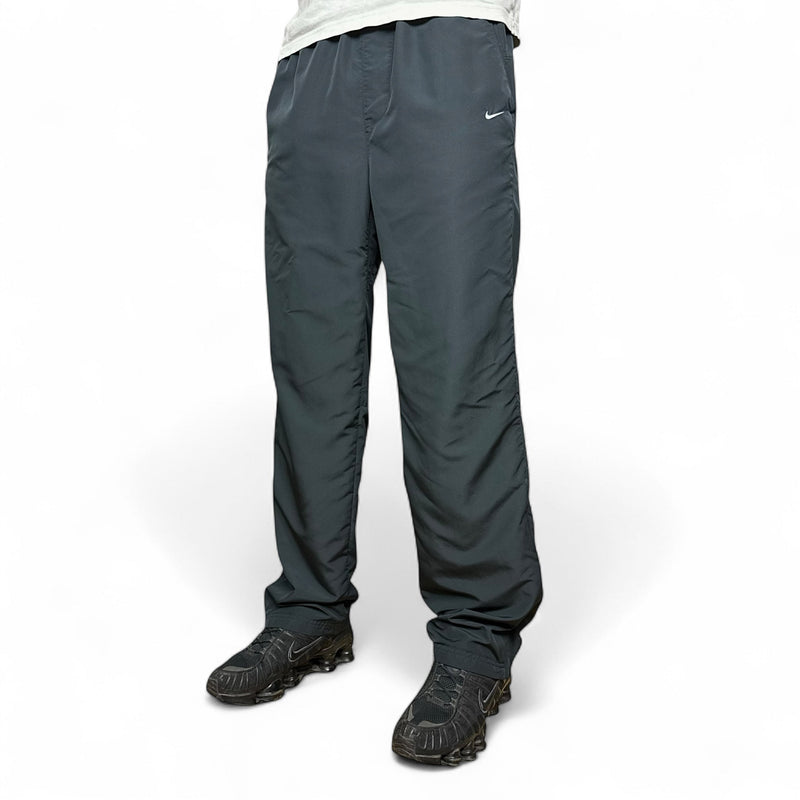 Nike Vintage Y2K Trackpants - vintageconcierge