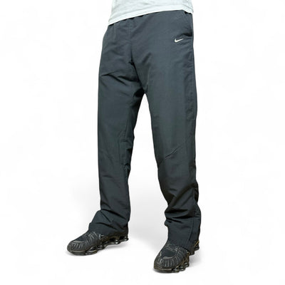Nike Vintage Y2K Trackpants - vintageconcierge