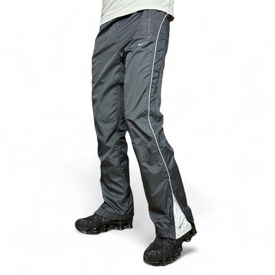 Nike Vintage Y2K Trackpants - vintageconcierge