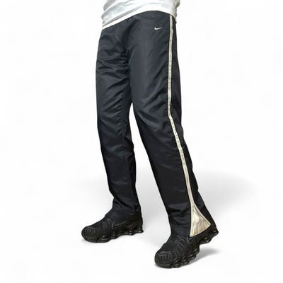 Nike Vintage Y2K Trackpants - vintageconcierge