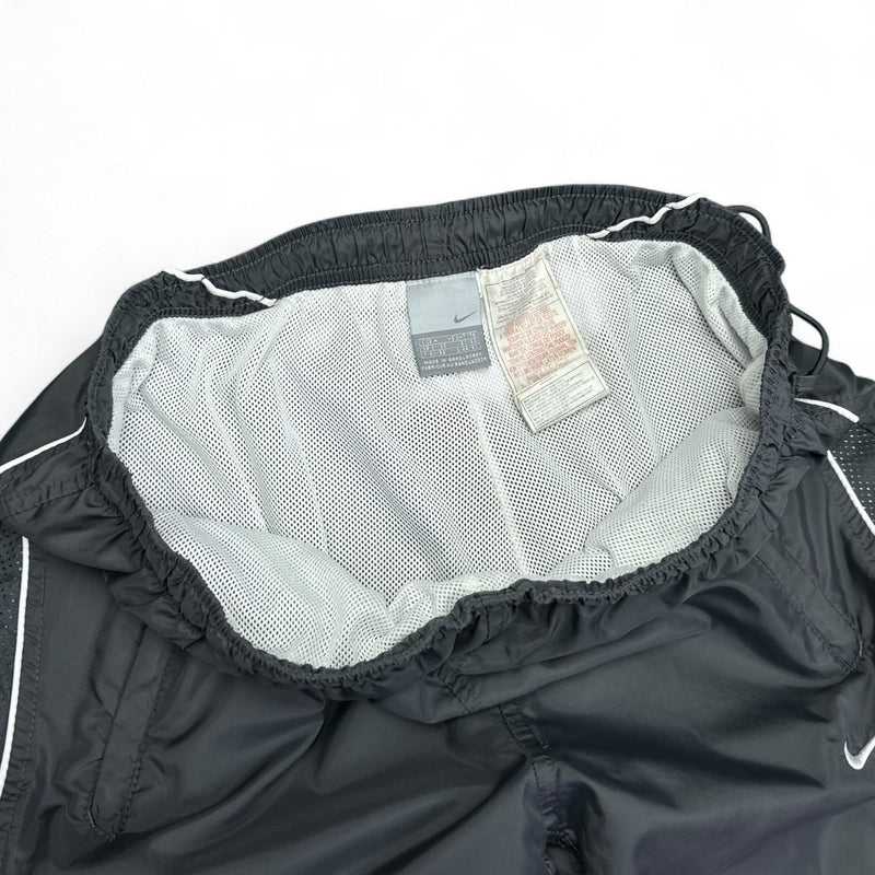 Nike Vintage Y2K Trackpants - vintageconcierge