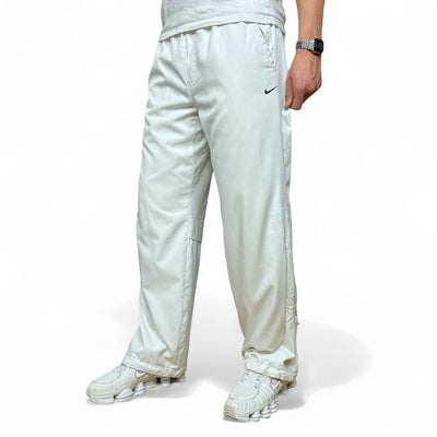 Nike Vintage Y2K Trackpants - vintageconcierge