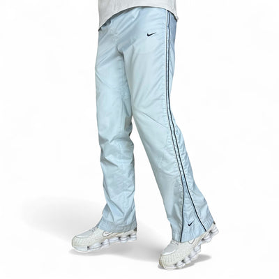 Nike Vintage Y2K Trackpants BabyBlau - vintageconcierge