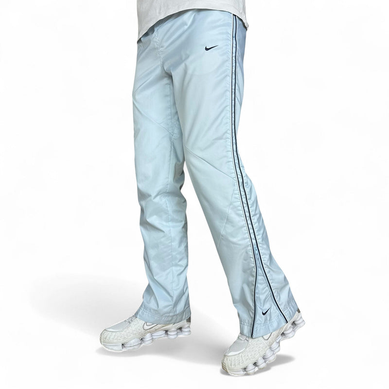 Nike Vintage Y2K Trackpants BabyBlau - vintageconcierge