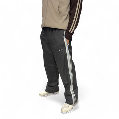 Nike Vintage Y2K Trackpants Grau Babyblau - vintageconcierge