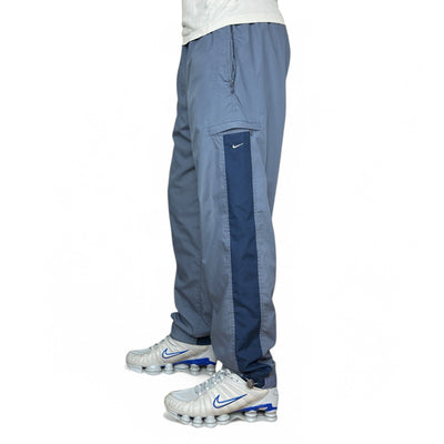 Nike Vintage Y2K Trackpants Navy Blau - vintageconcierge