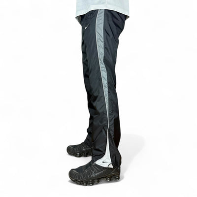 Nike Vintage Y2K Trackpants Schwarz - vintageconcierge