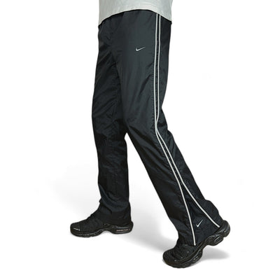 Nike Vintage Y2K Trackpants Schwarz - vintageconcierge