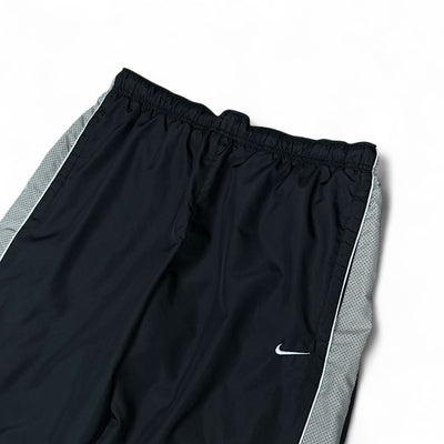 Nike Vintage Y2K Trackpants Schwarz - vintageconcierge