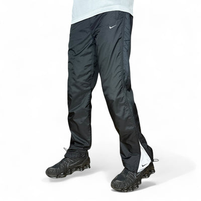 Nike Vintage Y2K Trackpants Schwarz - vintageconcierge