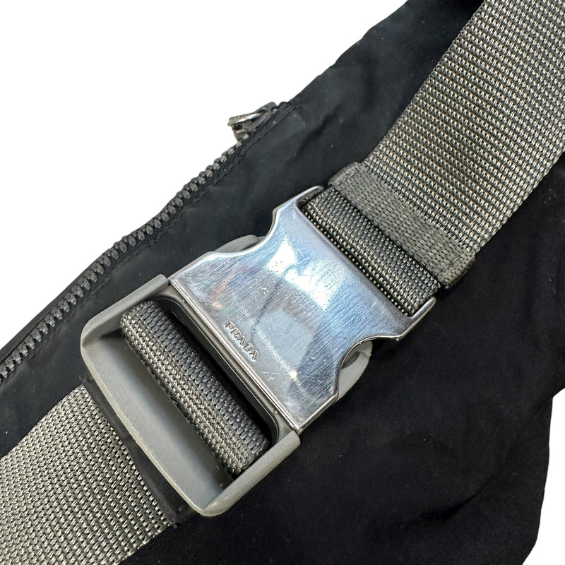 Prada Sports Tactical Waist Bag Schwarz - vintageconcierge