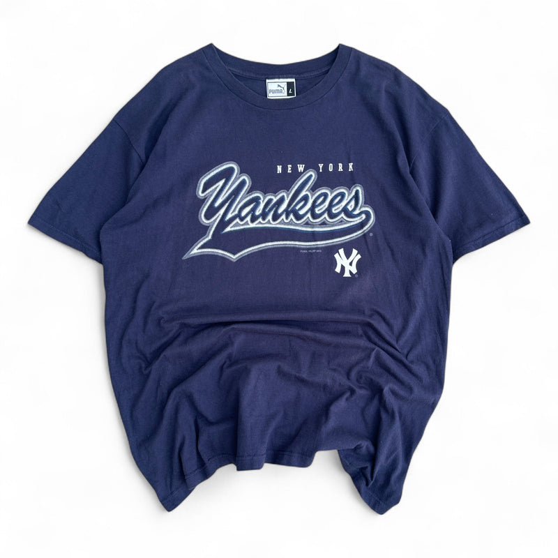 Puma x New York Yankees T-Shirt - vintageconcierge