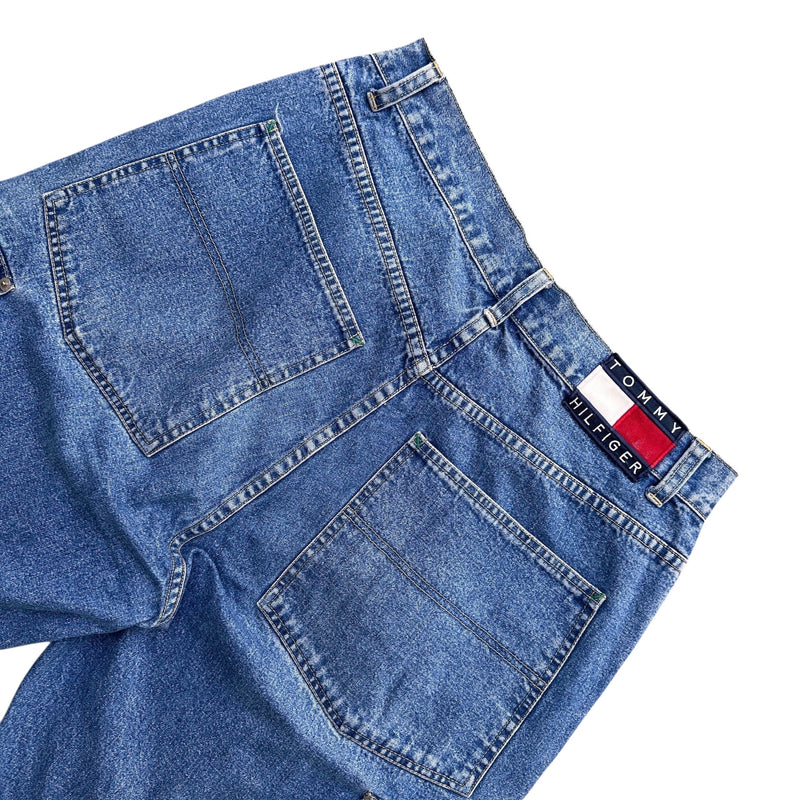 Tommy Hilfiger Baggy Jeans Short - vintageconcierge