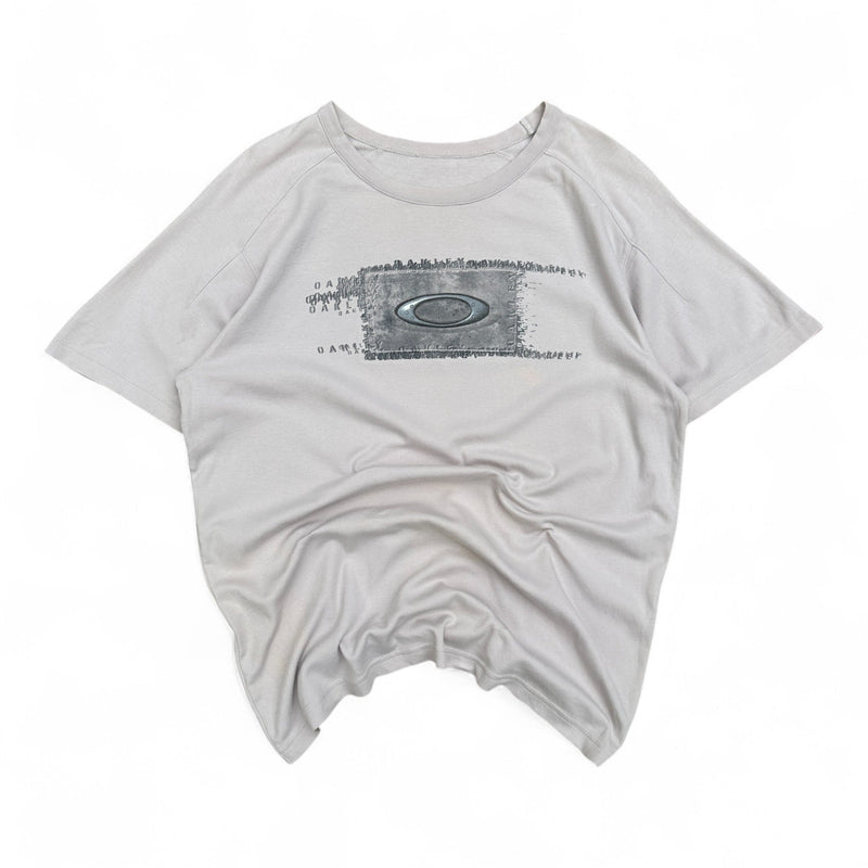 Vintage 00s Oakley T-Shirt - vintageconcierge