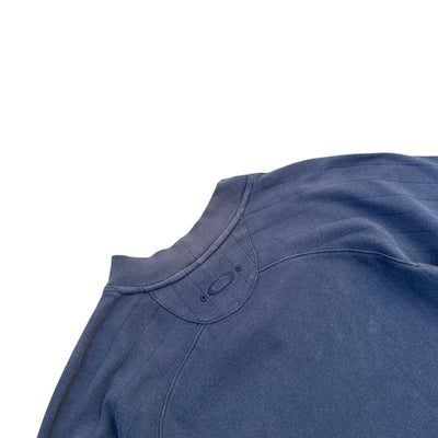 Vintage 00s Oakley T-Shirt - vintageconcierge