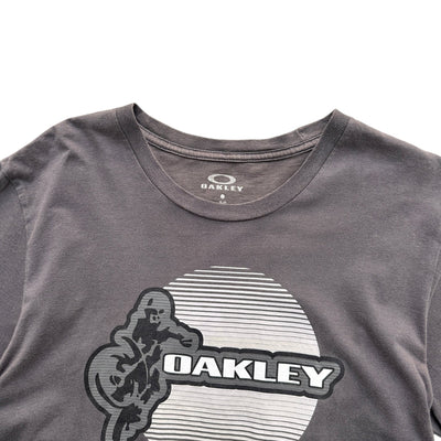 Vintage 00s Oakley T-Shirt - vintageconcierge