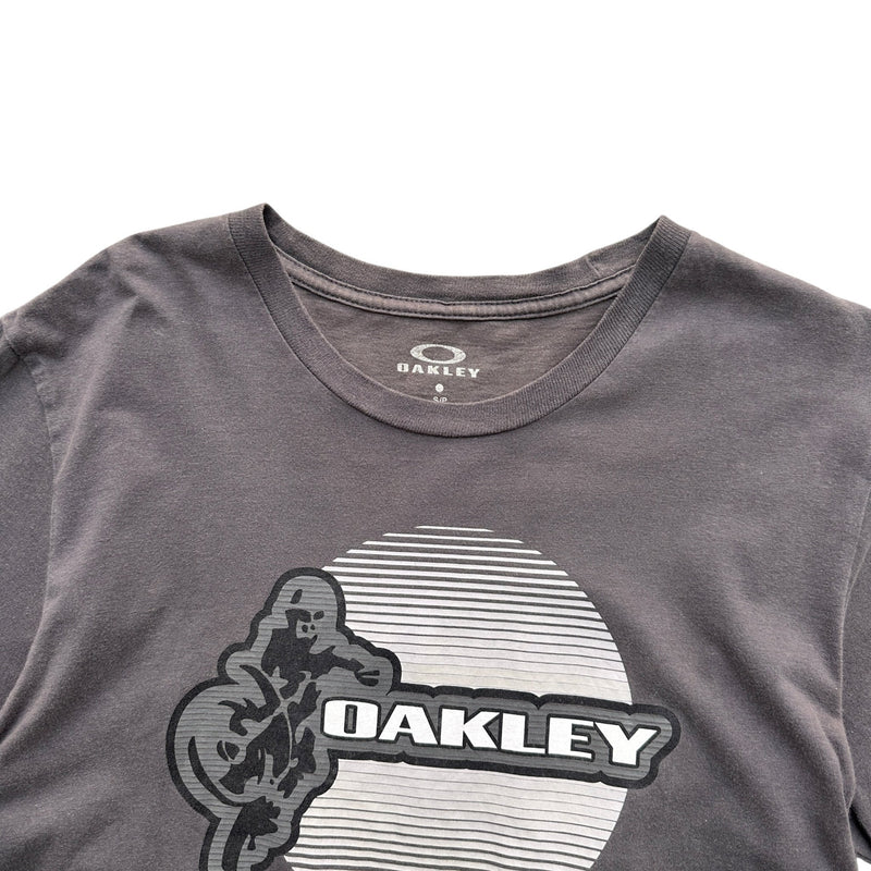 Vintage 00s Oakley T-Shirt - vintageconcierge