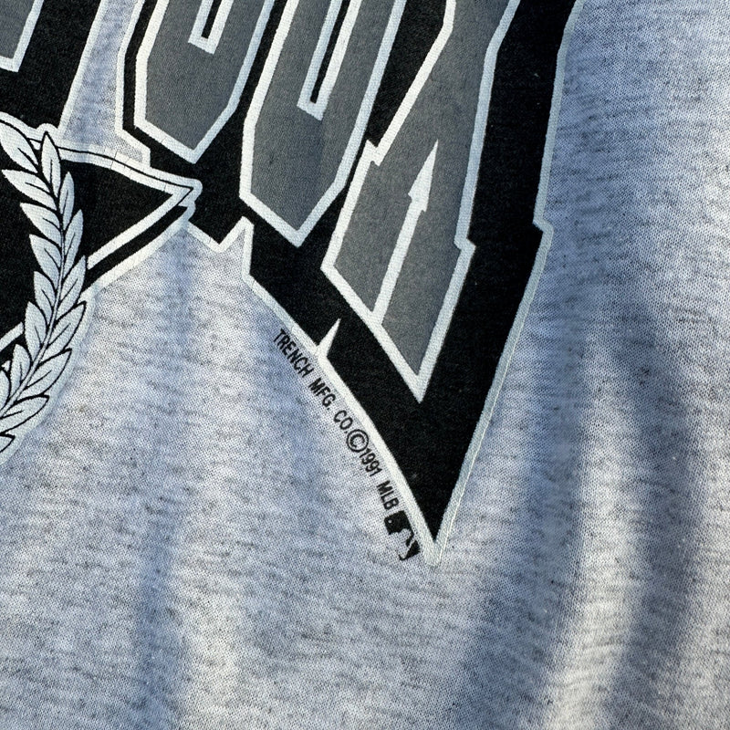 Vintage 90s Chicago White Sox Made in USA T-Shirt - vintageconcierge