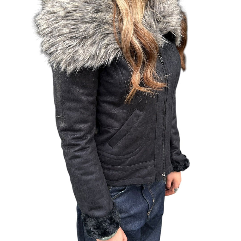 Vintage Armani Jeans Y2K Fur Jacke - vintageconcierge