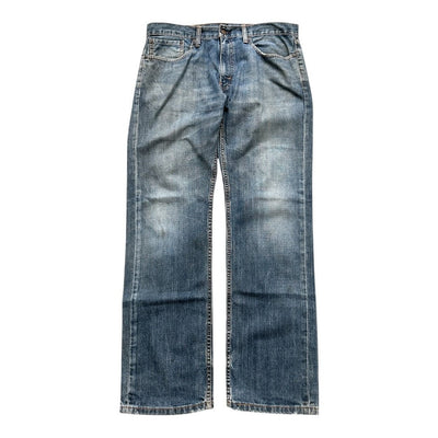 Vintage Levi's Bootcut Jeans W36, dunkelblaue Denim-Hose mit geradem Bein und klassischen Levi's Nieten.