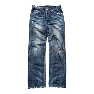 Vintage Levi's Straight Jeans W29, helle Denim-Hose mit geradem Schnitt, auf dem Bild sichtbar.