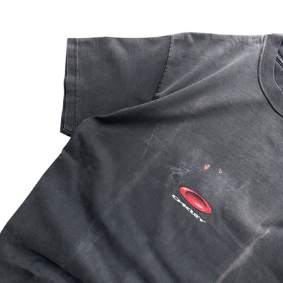 Vintage Oakley Y2K T-Shirt - vintageconcierge