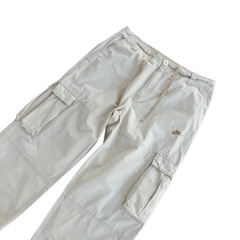 Nike Vintage Cargo Pants Beige - vintageconcierge